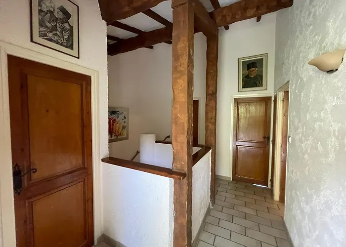 度假居 La Maison Collines De Guerrevieille