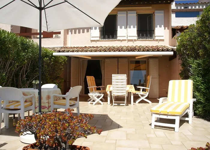 La Maison Collines De Guerrevieille Hébergement de vacances Sainte-Maxime